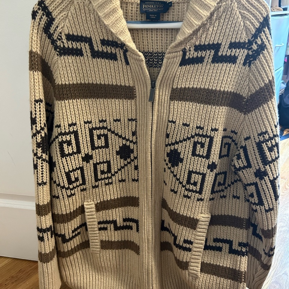 Pendleton Tan and Black Geometric Knit Cardigan